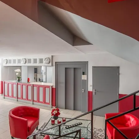Hotel Du Forum 2*
