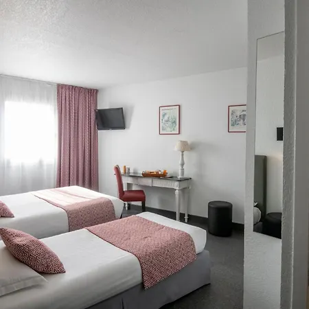Du Forum Hotel