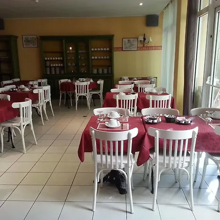 Du Forum Hotel